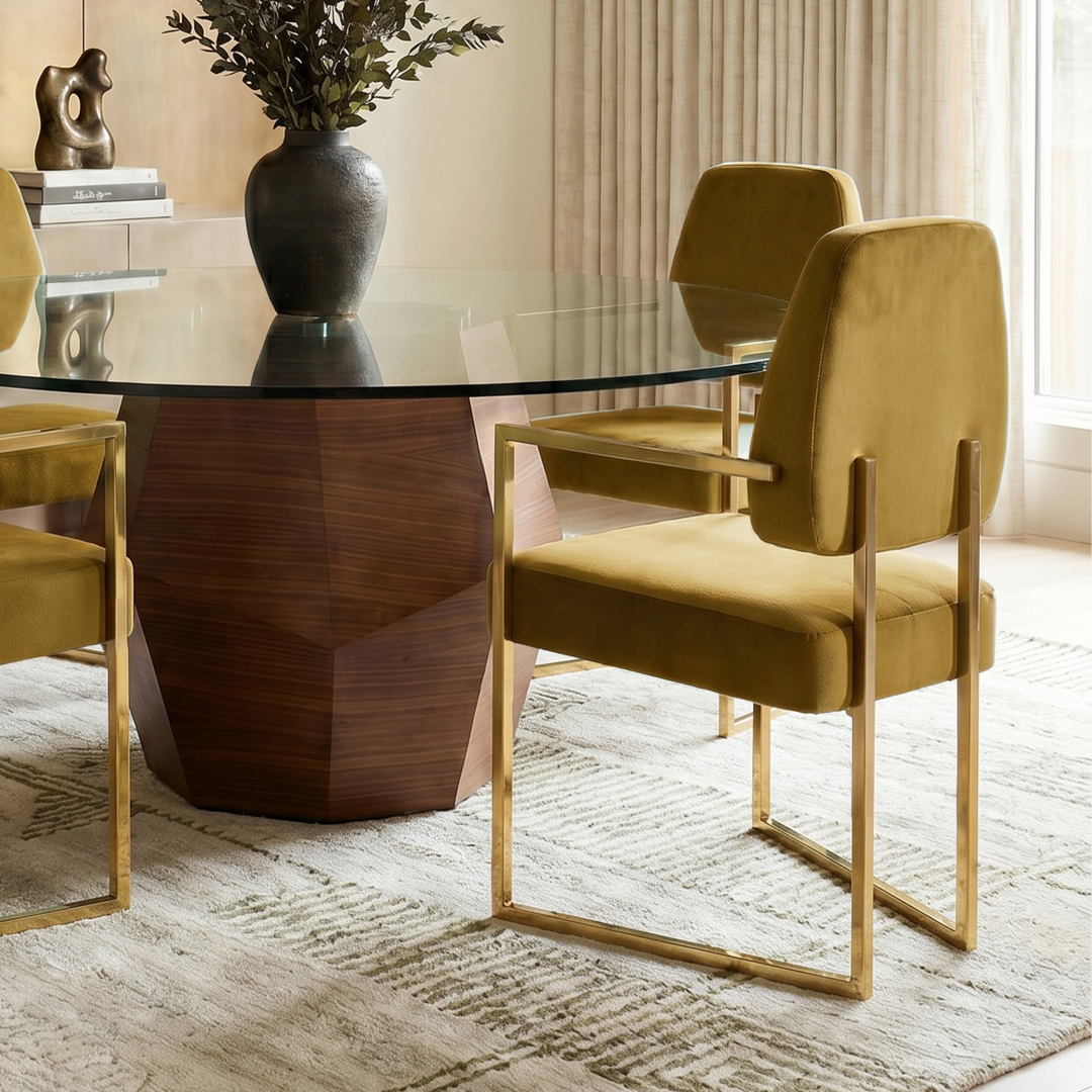Perspective-dining-chair-SV17-Rock-dining-table-walnut-InsidherLand-01