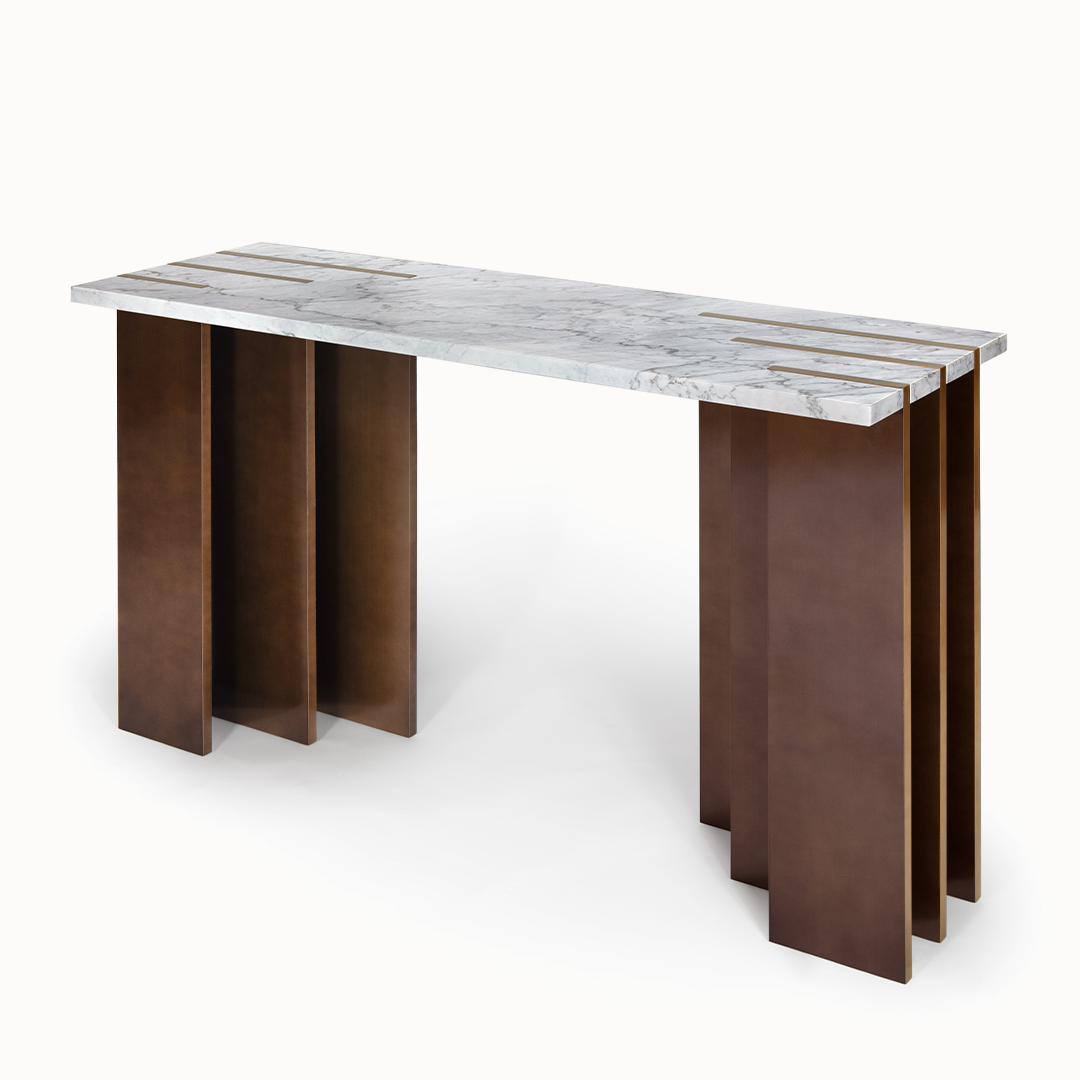 Pianist console carrara marble bronzed brushed brass 02 InsidherLand